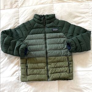 Patagonia Kid’s Down Sweater Jacket, Small 7-8 yrs, Full Zip, Pinyon Green